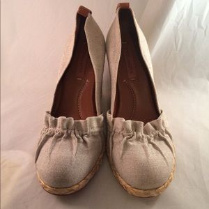 BCBG MaxAzria Straw Heel Wedges - Size 8.5B